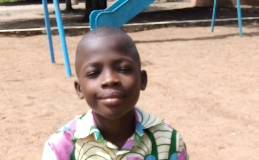 Siméon – 11 ans (G) – Notsé – Togo – Soleil des nations – en ligne depuis le 14 septembre