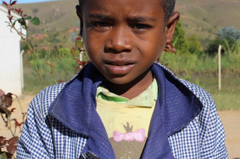 Ianjara – 7 ans (G) – Ecole de Duve – Andranotaratra – Madagascar