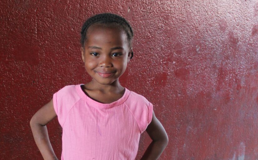 Mialisoa – 8 ans (F) – Ankazomanga – Tananarive – Madagascar – en ligne le 22 février