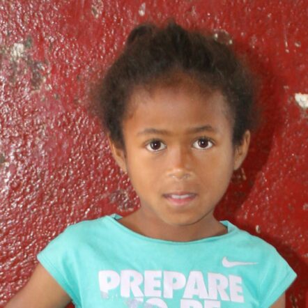 2025 MG5500716 Elinah TETE 2025 MG5500716 Elinah TETE